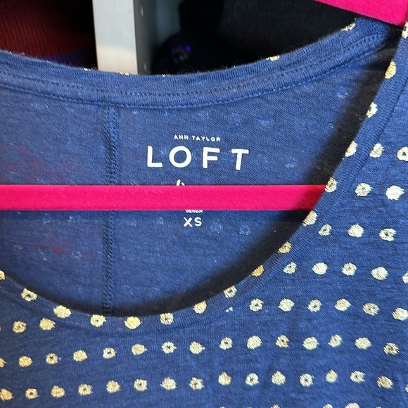 Loft blue with gold polka dots sleeveless top size XS​ - Picture 2 of 3